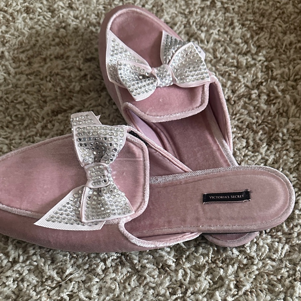 Victoria's Secret Pink Slippers with Rhinestone Bow